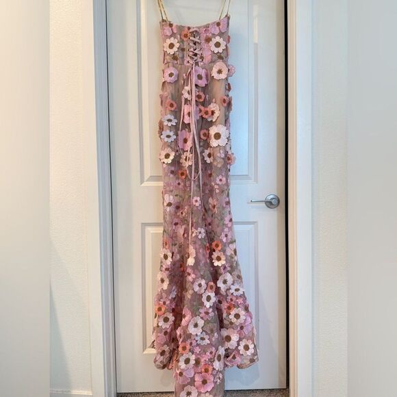NWOT Bronx and Banco Jasmine Gown in Pastel Pink Multi Floral Strapless - Picture 13 of 16